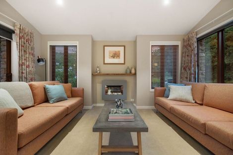 Photo of property in 100 Centennial Avenue, Arrowtown, 9302