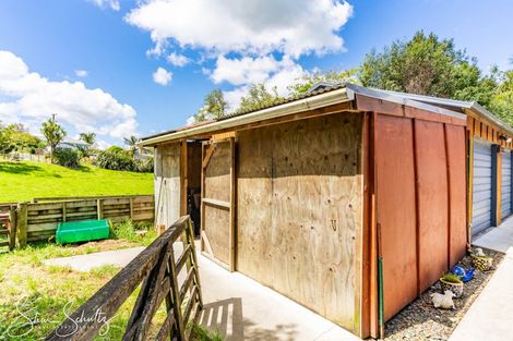 Photo of property in 9 Bickerstaffe Road, Maungaturoto, 0520