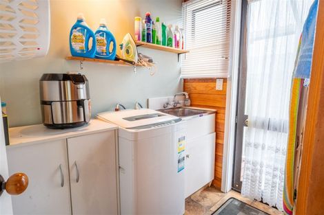 Photo of property in 44 Mckenzie Street, Geraldine, 7930