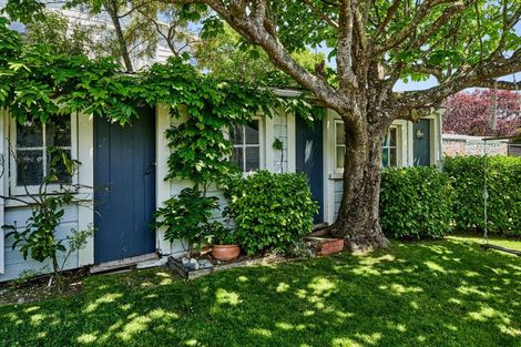 Photo of property in 15 Konini Street, Eastbourne, Lower Hutt, 5013