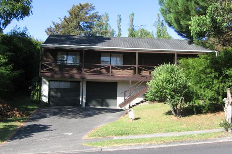 Photo of property in 3 Squirrel Lane, Browns Bay, Auckland, 0630