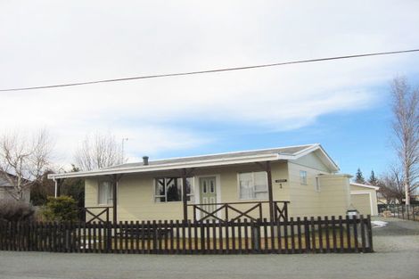 Photo of property in 1 Cass Crescent, Twizel, 7901