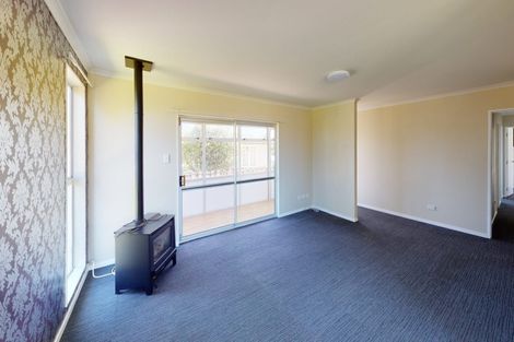 Photo of property in 47 Bamber Street, Castlecliff, Whanganui, 4501