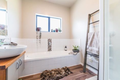 Photo of property in 5693 West Coast Road, Springfield, 7681