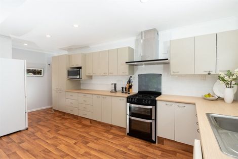 Photo of property in 36 Mears Road, St Andrews, Hamilton, 3200