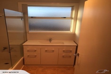 Photo of property in 6 Ozich Avenue, Te Atatu South, Auckland, 0610