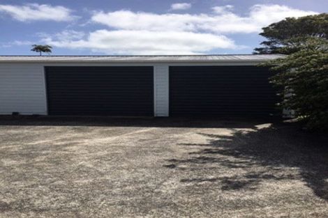 Photo of property in 41 Taihiki Road, Clarks Beach, 2122