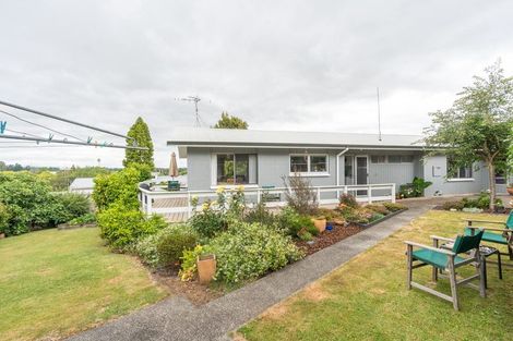 Photo of property in 18 Callard Place, Riverlea, Hamilton, 3216