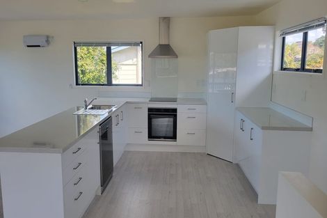 Photo of property in 14 Harbour View Road, Omokoroa, 3114