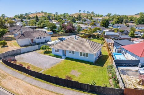 Photo of property in 28 Rata Street, Wairakei, Taupo, 3332