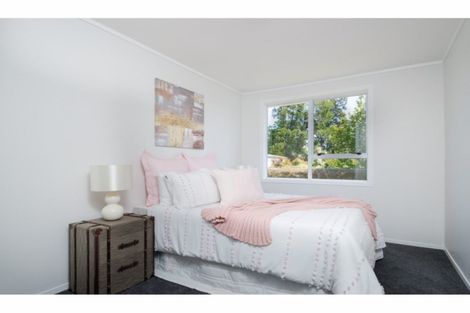 Photo of property in 16a Tapu Road, Huapai, Kumeu, 0810