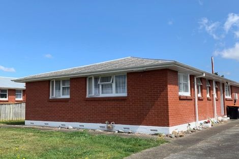 Photo of property in 15 Coventry Street, Highbury, Palmerston North, 4412