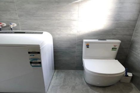 Photo of property in 65 Kennedy Avenue, Forrest Hill, Auckland, 0620