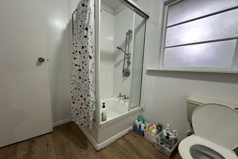 Photo of property in 43 Kirkwood Avenue, Upper Riccarton, Christchurch, 8041