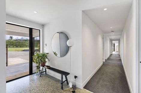 Photo of property in 111 Polson Hill Drive, Aokautere, Palmerston North, 4471