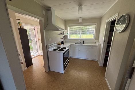 Photo of property in 45 Huia Street, Waikanae, 5036