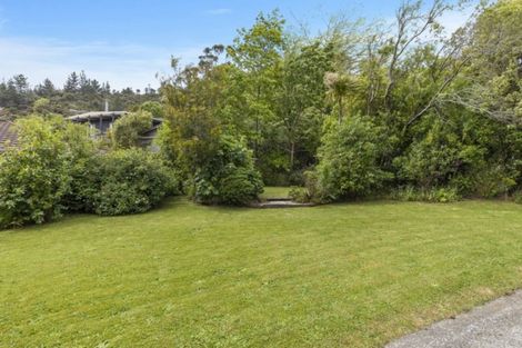 Photo of property in 49 Manuka Street, Stokes Valley, Lower Hutt, 5019