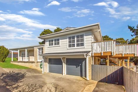 Photo of property in 72 Grande Vue Road, Hillpark, Auckland, 2102