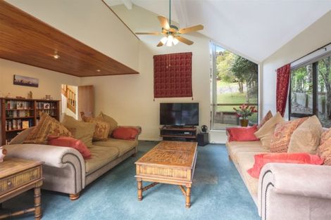 Photo of property in 12 Furneaux Grove, Whitby, Porirua, 5024