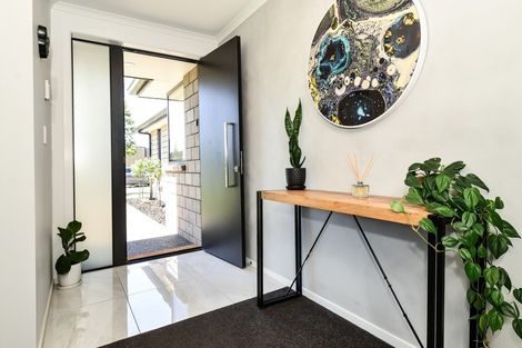 Photo of property in 7 Amokura Crescent, Flagstaff, Hamilton, 3210