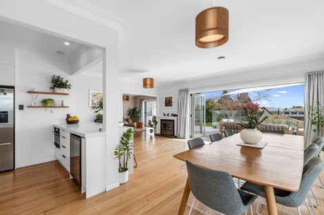 Photo of property in 129 Kings Avenue, Matua, Tauranga, 3110