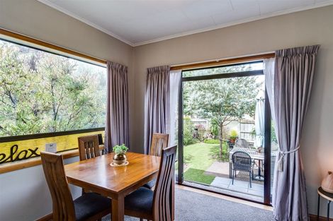 Photo of property in 5 Flanders Avenue, Onekawa, Napier, 4110