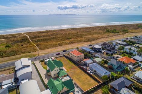 Photo of property in 794b Papamoa Beach Road, Papamoa Beach, Papamoa, 3118