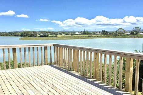 Photo of property in 152 Avondale Road, Avondale, Auckland, 1026