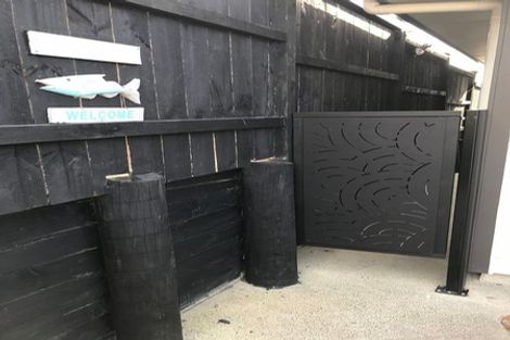 Photo of property in 13 Tautoru Avenue, Orewa, 0931