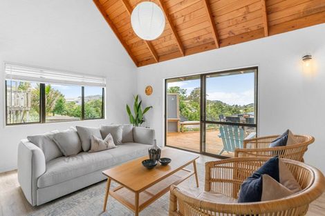 Photo of property in 2 Cullen Street, Mangawhai Heads, Mangawhai, 0505