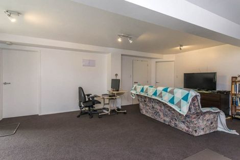 Photo of property in 215 Shaw Road, Titirangi, Auckland, 0604