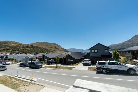 Photo of property in 93 Jack Hanley Drive, Jacks Point, Queenstown, 9371