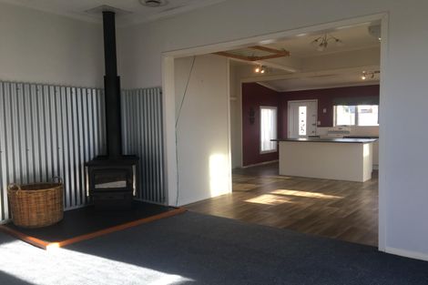 Photo of property in 14 Harris Street, Waimate, 7924