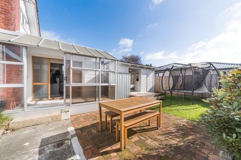 Photo of property in 103 Featherston Street, Takaro, Palmerston North, 4412