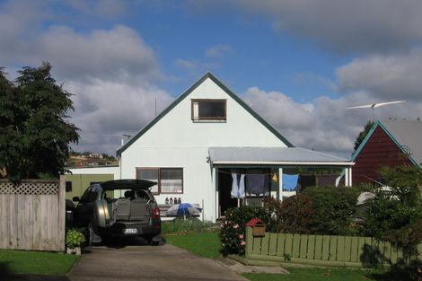 Photo of property in 1 Lucy Foster Lane, Red Beach, 0932