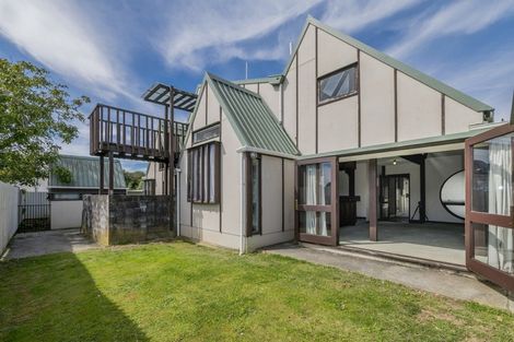 Photo of property in 44a Read Street, Levin, 5510