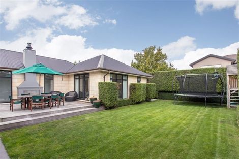 Photo of property in 11 Penhelig Place, Burnside, Christchurch, 8053