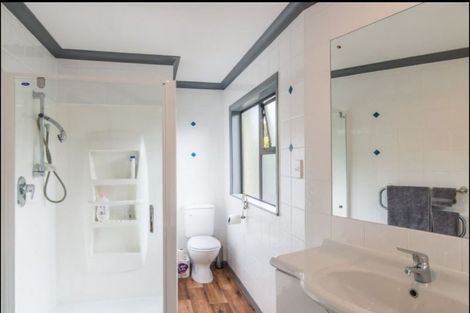 Photo of property in 44 Gavin Road, Raumati Beach, Paraparaumu, 5032