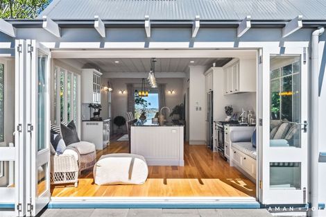 Photo of property in 7 Symonds Street, Onehunga, Auckland, 1061