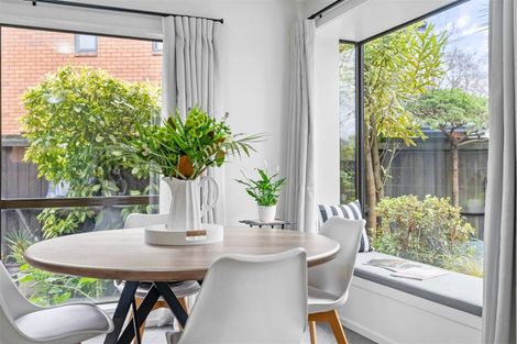 Photo of property in 4/27 Darvel Street, Riccarton, Christchurch, 8011