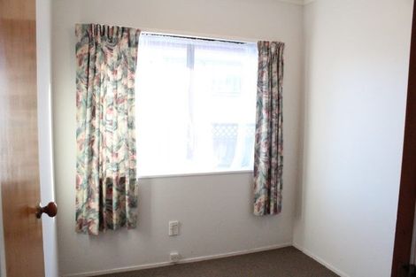 Photo of property in 2/181 Pigeon Mountain Road, Half Moon Bay, Auckland, 2012