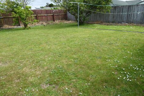 Photo of property in 21 Ashford Avenue, Hokowhitu, Palmerston North, 4410