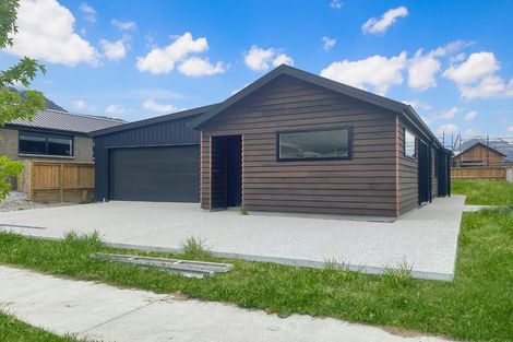 Photo of property in 17 Till Street, Jacks Point, 9371