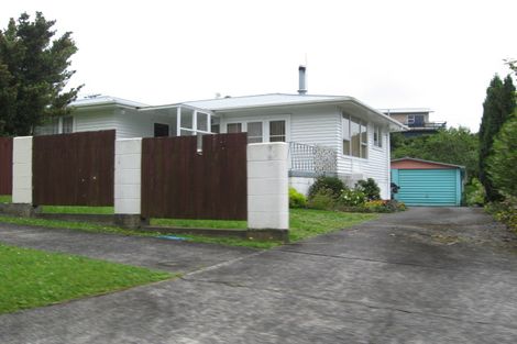 Photo of property in 10 Hilltop Avenue, Morningside, Whangarei, 0110