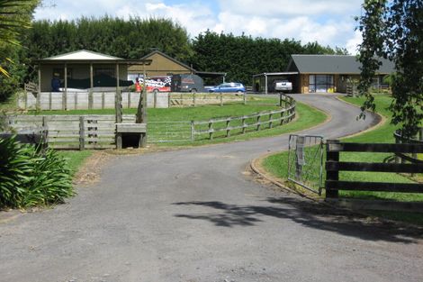 Photo of property in 84 Jesmond Road, Karaka, Drury, 2578