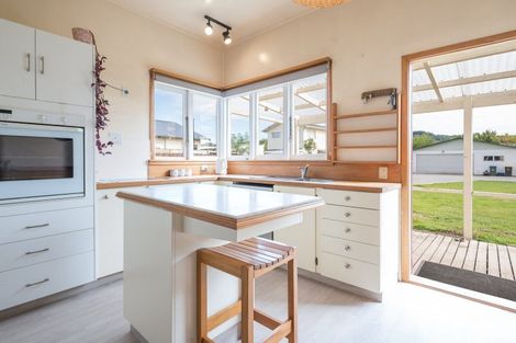 Photo of property in 91 Whitby Road, Wakefield, 7025