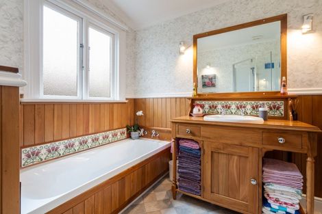 Photo of property in 6 Domain Road, Dunback, Palmerston, 9483