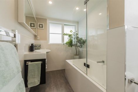 Photo of property in 29 Duke Street, Levin, 5510