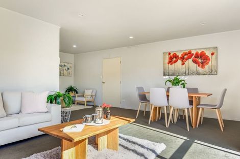 Photo of property in 10 Longford Court, Forest Lake, Hamilton, 3200