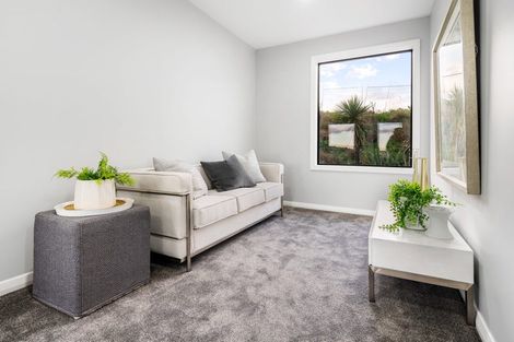 Photo of property in 36 Waitai Close, Long Bay, Auckland, 0630